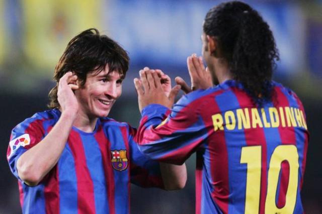 messi-ronaldinho-20051204-0011.jpg